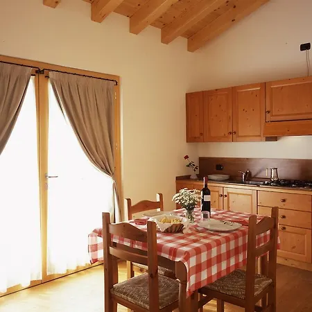 Col Delle Rane Couette-café Caerano Di San Marco