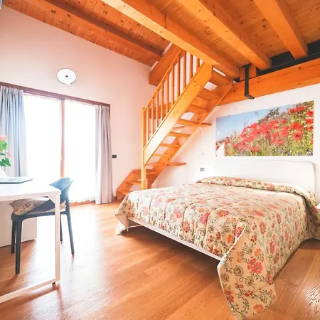 Col Delle Rane Bed & Breakfast Caerano Di San Marco