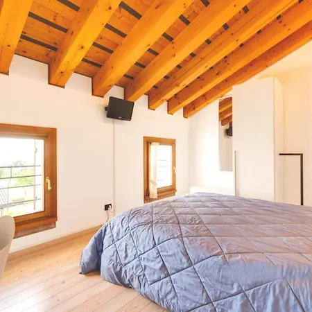 Col Delle Rane Bed & Breakfast 2*
