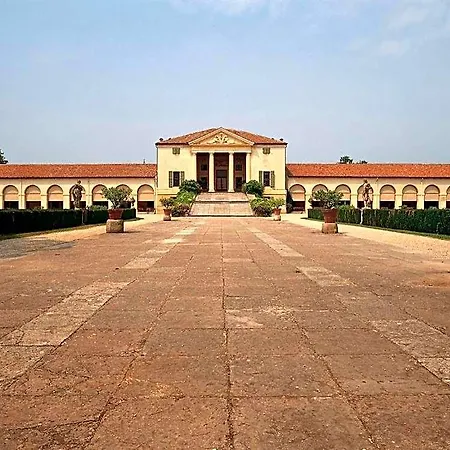 לינה וארוחת בוקר Col Delle Rane Caerano Di San Marco